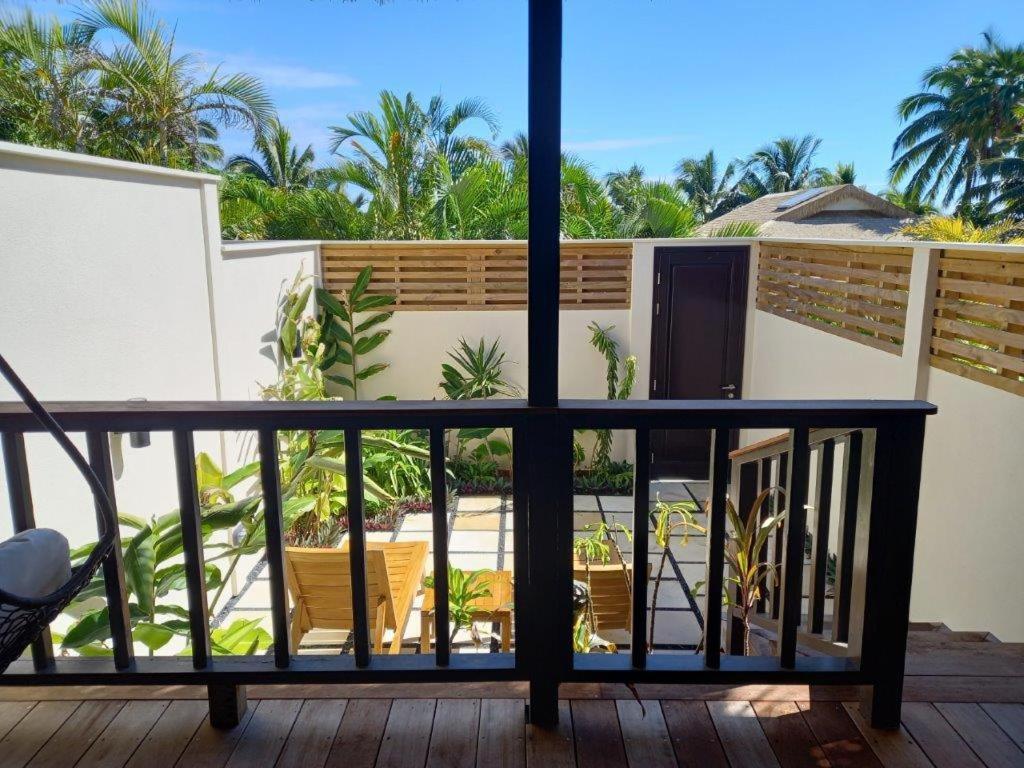 Serenity Villas ラロトンガ島 エクステリア 写真