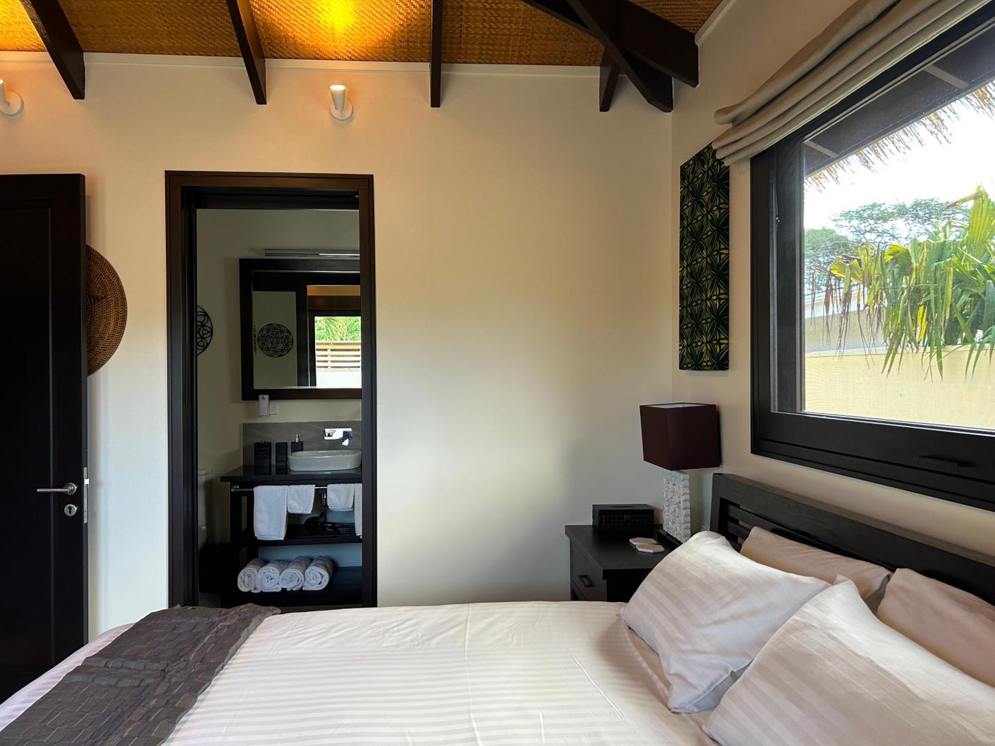 Serenity Villas ラロトンガ島 エクステリア 写真