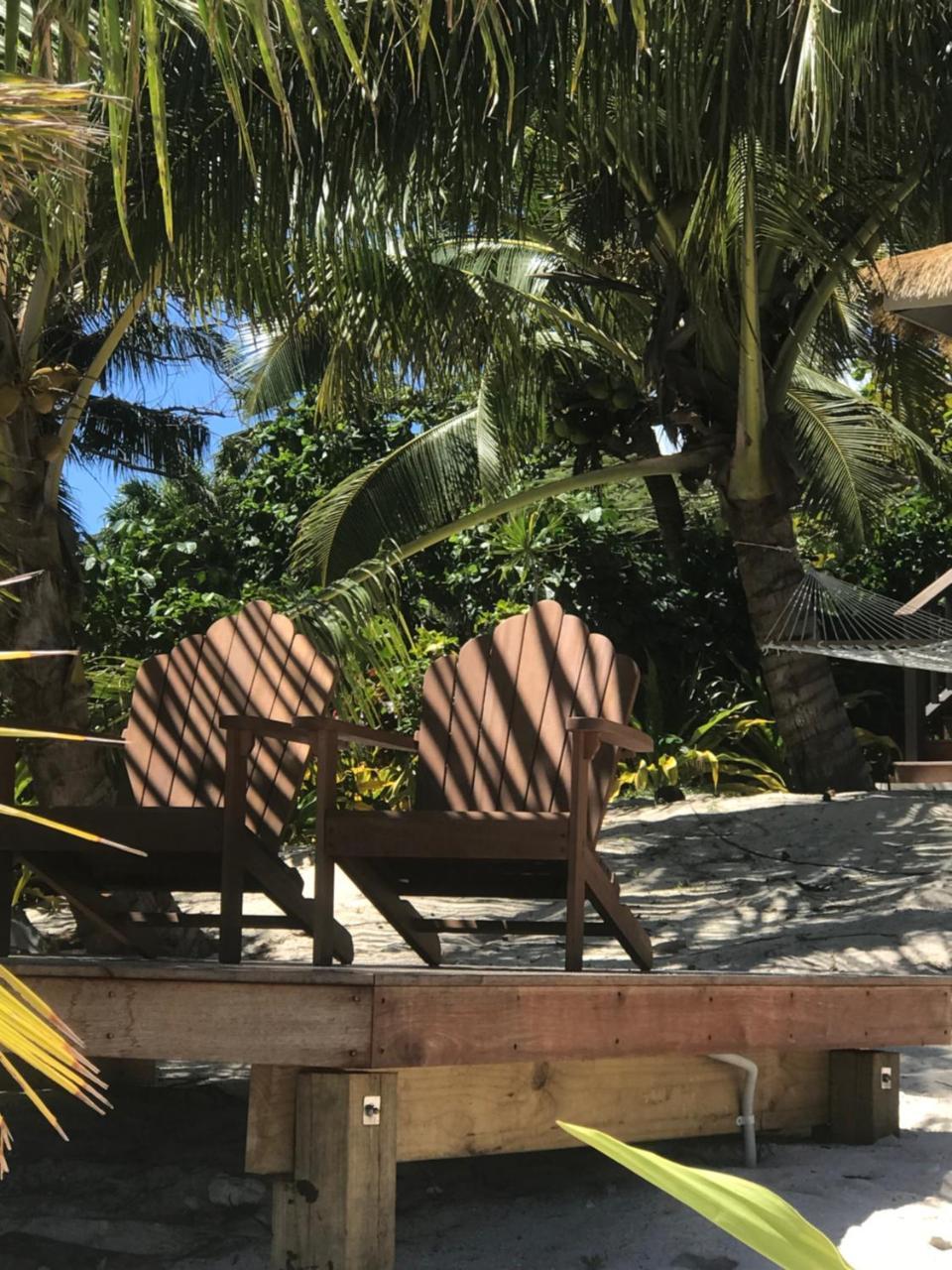 Serenity Villas ラロトンガ島 エクステリア 写真