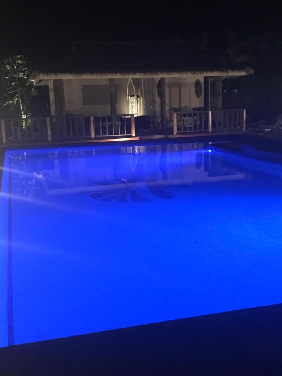 Serenity Villas ラロトンガ島 エクステリア 写真